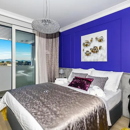 Divine Luxury Purple *