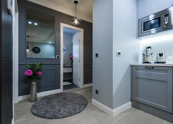 Divine Luxury Purple * ザダル