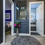 Divine Luxury Purple Апартаменти Задар