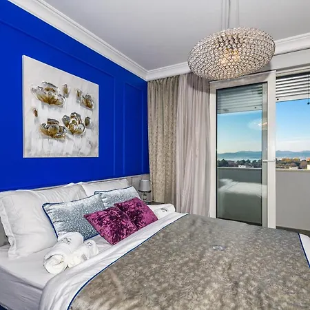 Divine Luxury Purple Apartment Zadar