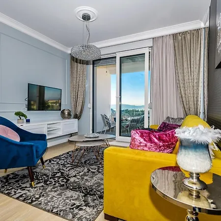 Divine Luxury Purple Apartment Zadar