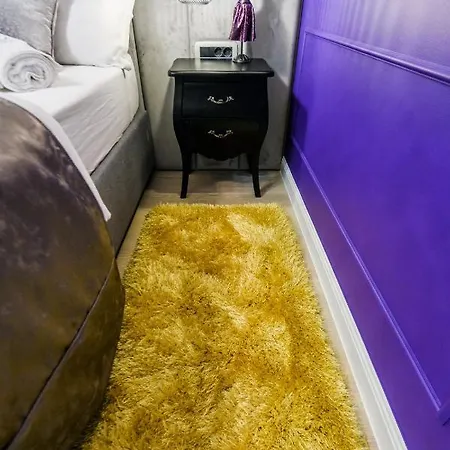 Apartment Divine Luxury Purple Zadar